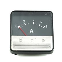 Taulumittari, "akkulaturin" virtamittari 8A