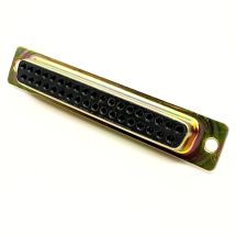 D37-naarasliitin juotettava