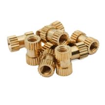 M3 messinkinen insertti 5mm x 8mm - 10kpl