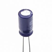 Bipolaarielko bipolaarikondensaattori 10uF / 50V