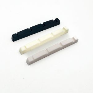 Muovisatula cream, 4 -kielinen basso B4SATUCM