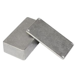 Valualumiinikotelo 1590N1 (125B) 121x66x40
