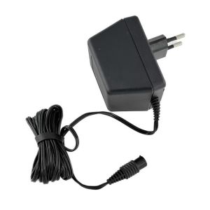 UT 6VAC 2.8A muuntaja (huom AC!) - ilman DC liitintä