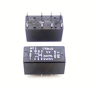 Rele 5V / 2A 2 x vaihto, DIL -kotelo (Re2)