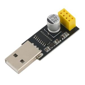 ESP8266 ohjelmointilaite USB porttiin ESP-01 moduulille