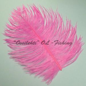 Strutsin höyhen short extra fluffy 22 - 24cm HOT Pink siikaset yli 10cm